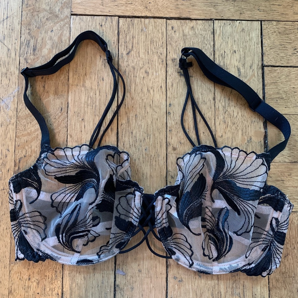 Beautiful Underwire bra NWOT